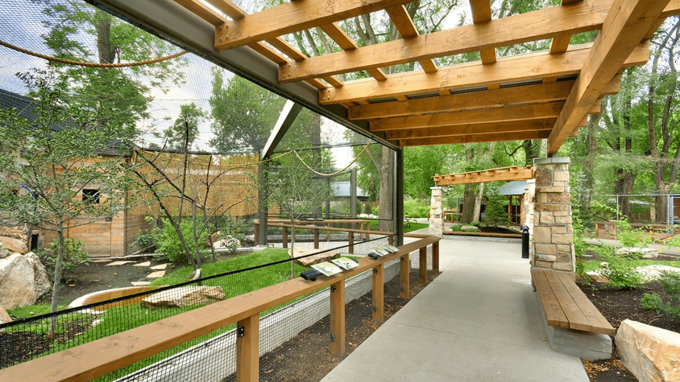 A view of Tracy Aviary bird cages.